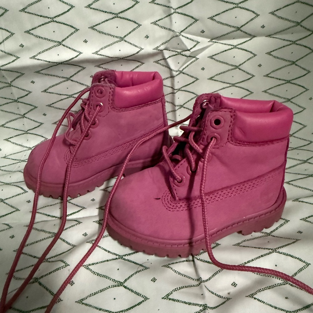 Timberland Kids Fuchsia Lace-Up Ankle Boots